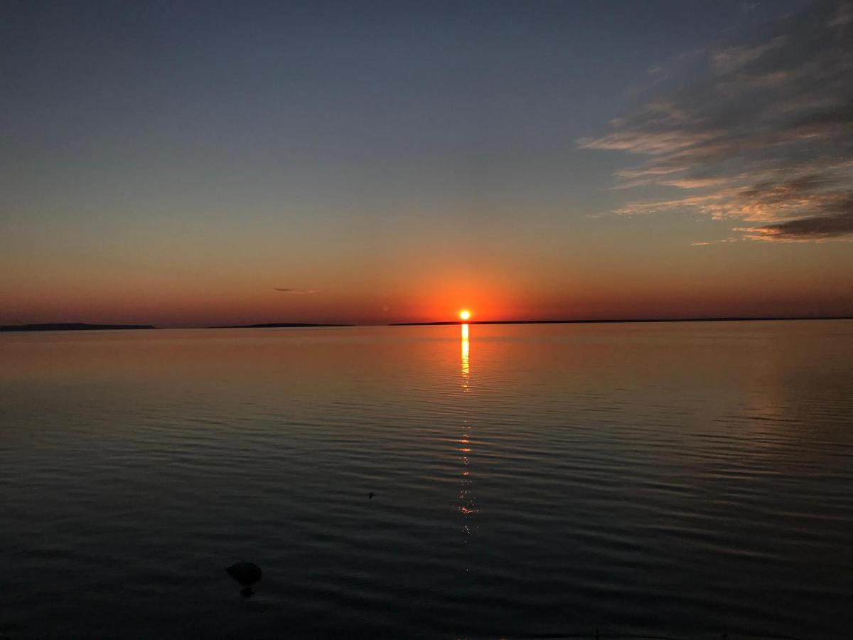 Mackinaw Beach And Bay Inn & Suites Mackinaw City Luaran gambar