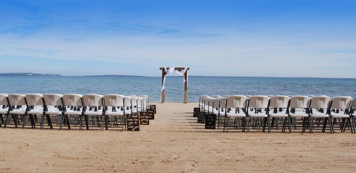 Mackinaw Beach And Bay Inn & Suites Mackinaw City Luaran gambar