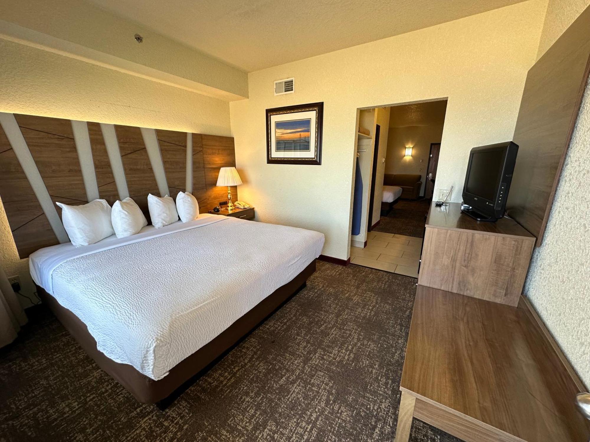 Mackinaw Beach And Bay Inn & Suites Mackinaw City Luaran gambar