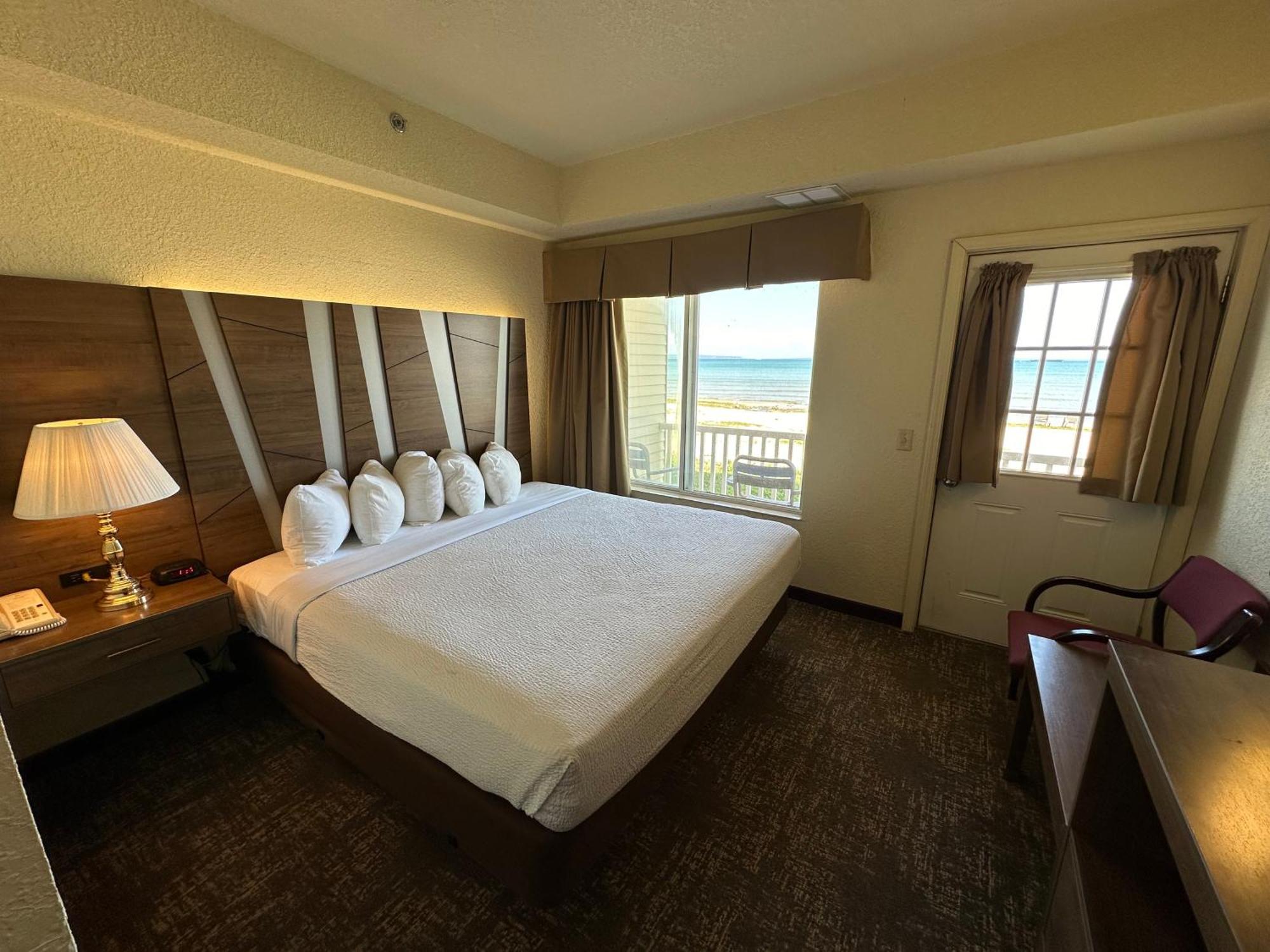 Mackinaw Beach And Bay Inn & Suites Mackinaw City Luaran gambar