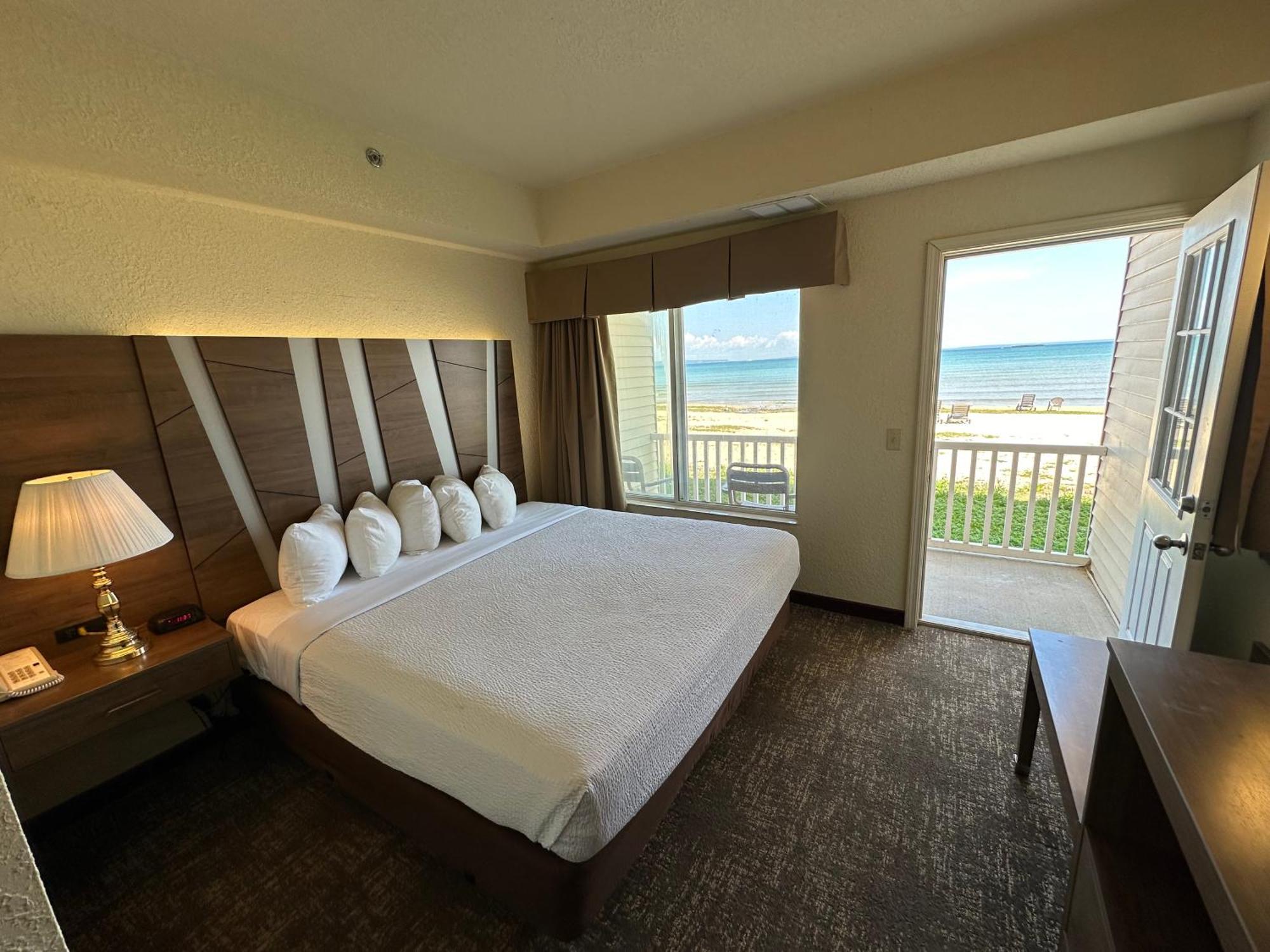 Mackinaw Beach And Bay Inn & Suites Mackinaw City Luaran gambar