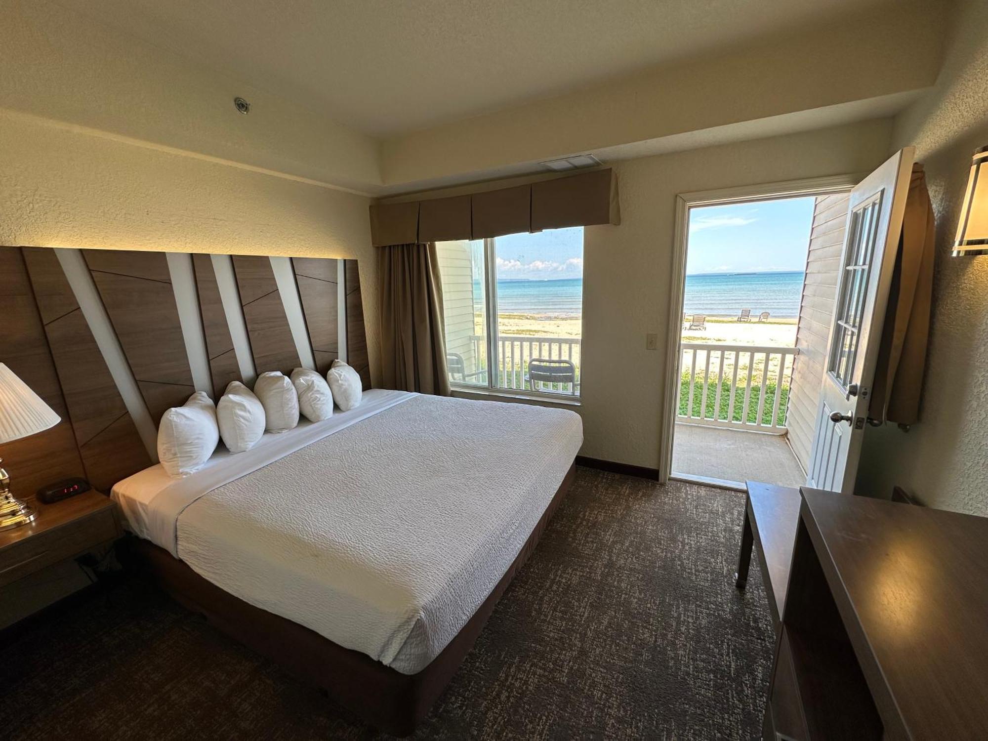 Mackinaw Beach And Bay Inn & Suites Mackinaw City Luaran gambar