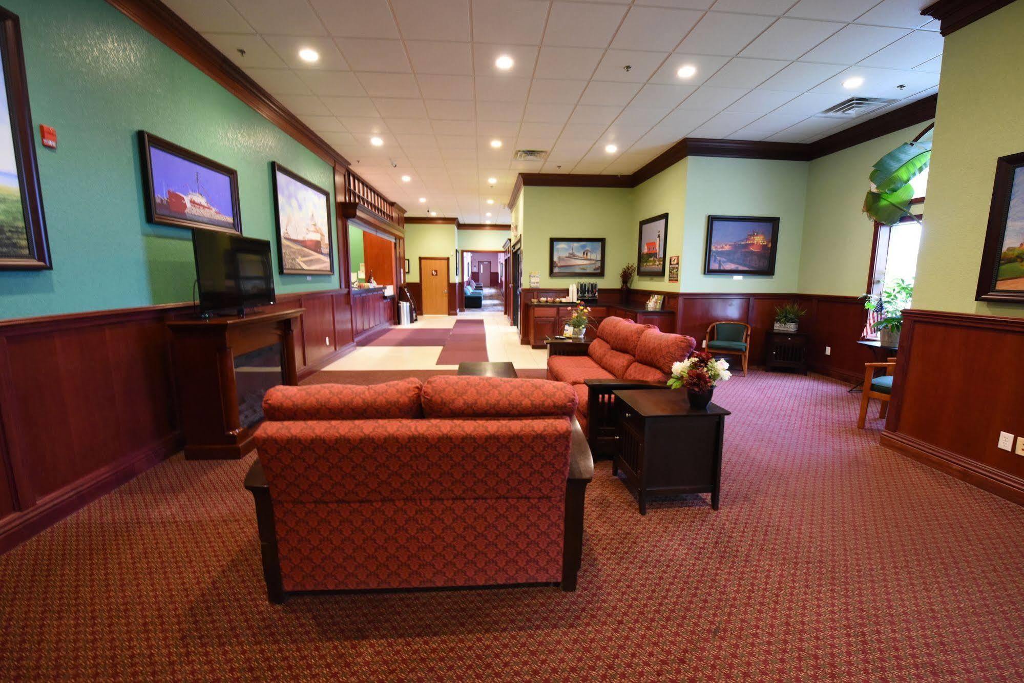 Mackinaw Beach And Bay Inn & Suites Mackinaw City Luaran gambar